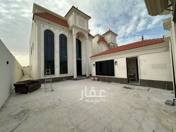 فيلا للبيع في شارع المقداد بن عمرو, حي الشراع, مدينة الخبر, المنطقة الشرقية صورة 2