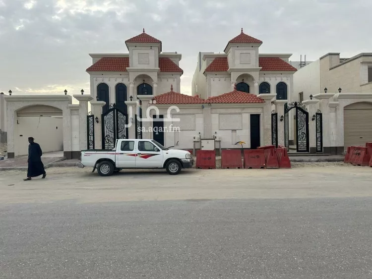 فيلا للبيع في شارع المقداد بن عمرو, حي الشراع, مدينة الخبر, المنطقة الشرقية 1 صورة