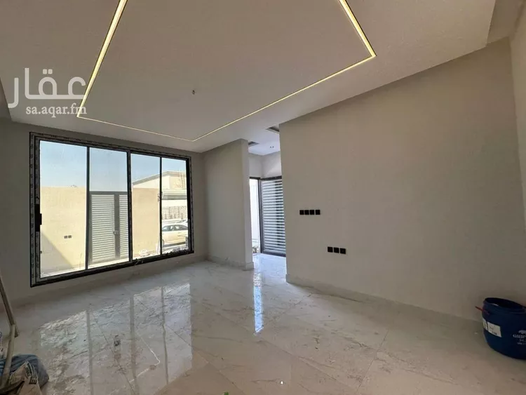 Villa for Sale in Al Khobar Al Amwaj 7