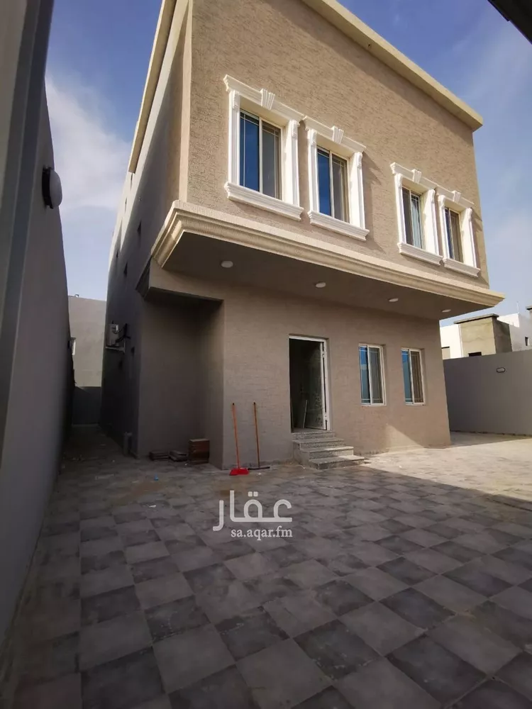 Villa for Sale in Al Khobar Al Amwaj صورة 3