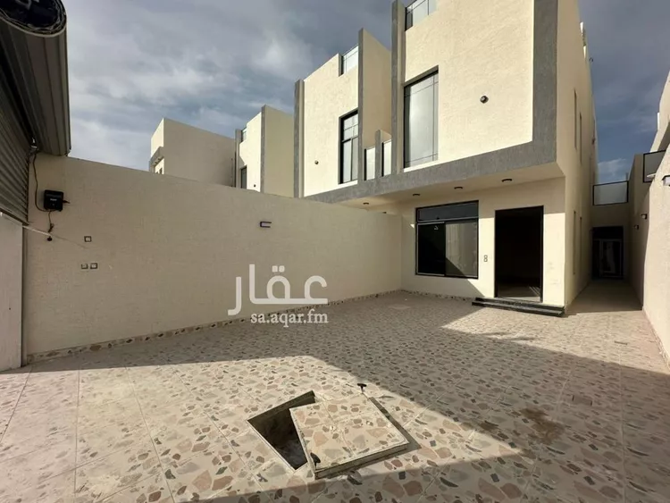 Villa for Sale in Al Khobar Al Amwaj 6