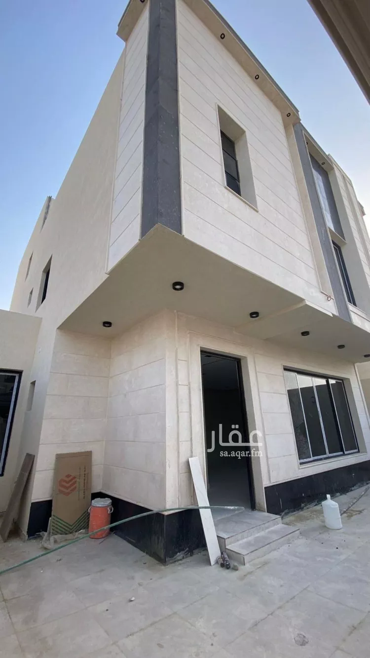 Villa for Sale in Al Khobar Al Amwaj 9