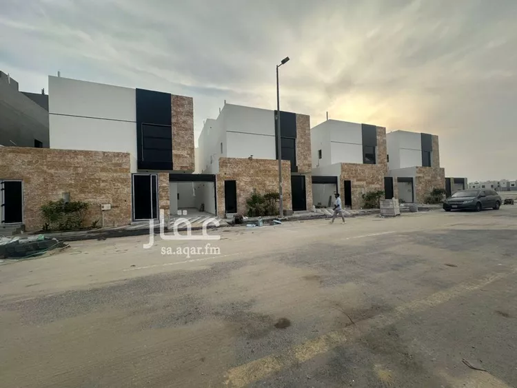 فيلا للبيع في شارع الدليل, حي الأمواج, مدينة الخبر, المنطقة الشرقية