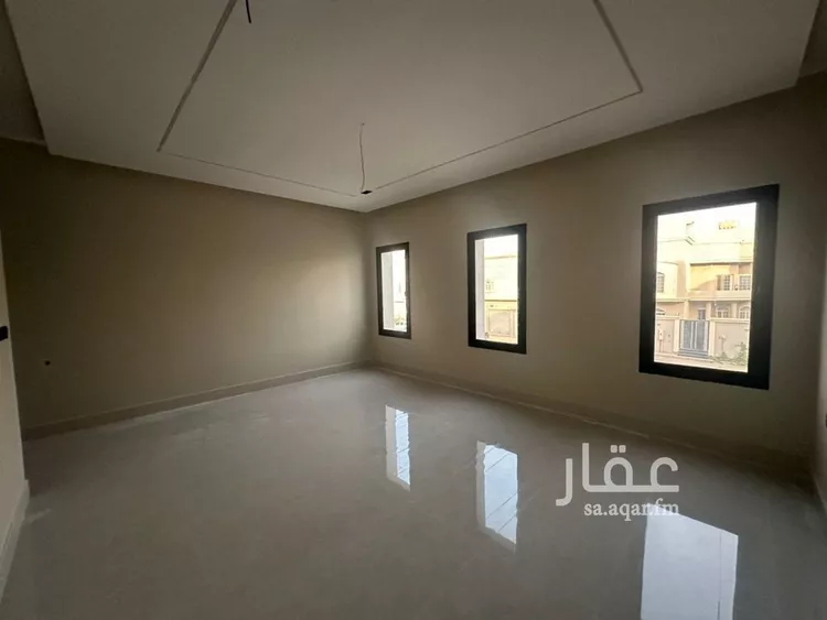 Villa for Sale in Al Khobar Al Amwaj 11