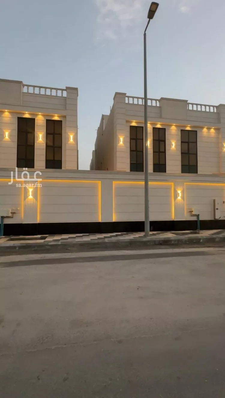 فيلا للبيع في شارع الهفوف, حي الصواري, مدينة الخبر, المنطقة الشرقية صورة 2