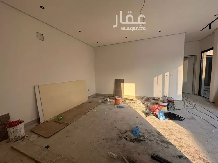 Villa for Sale in Al Khobar Al Amwaj 11