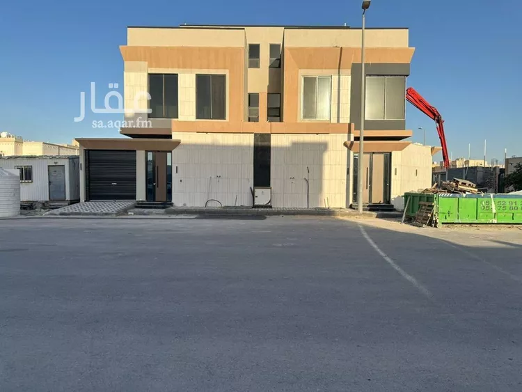 فيلا للبيع في شارع ام الهوشان, حي الصواري, مدينة الخبر, المنطقة الشرقية 12