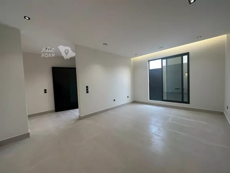 Villa for Sale in Al Khobar As Sawari 12