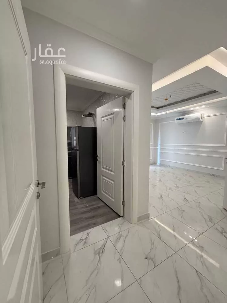 شقة للبيع في شارع الونان, حي الحمراء, مدينة الخبر, المنطقة الشرقية صورة 2