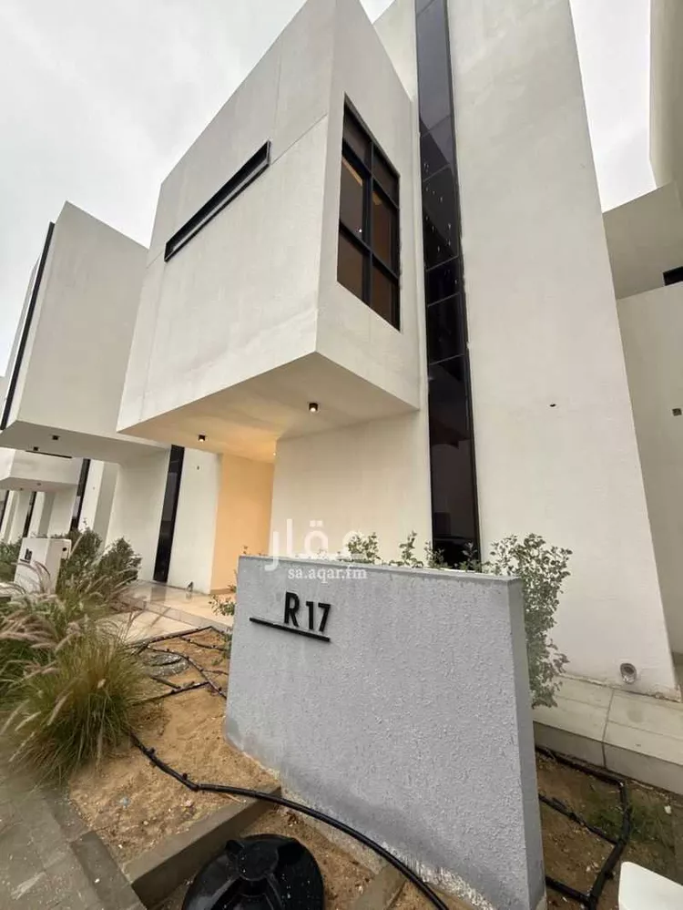 فيلا للإيجار في شارع لايوجد, حي الخزامى, مدينة الخبر, المنطقة الشرقية صورة 2