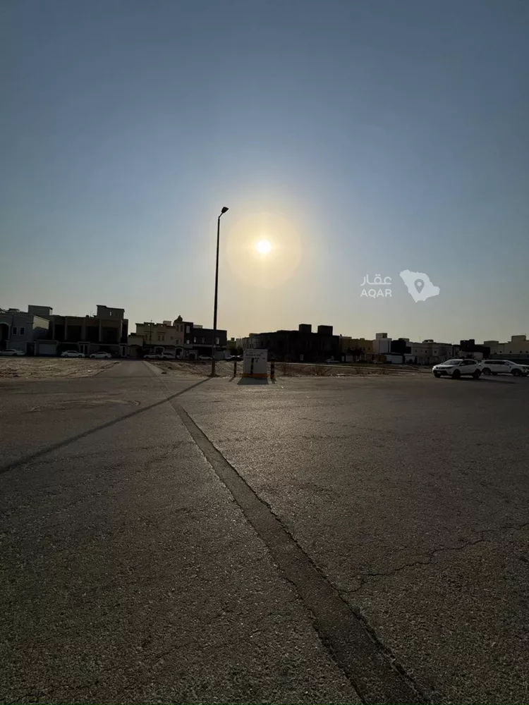 أرض للإيجار في شارع فؤاد سزكين, حي الرويضة, مدينة الاحساء, المنطقة الشرقية 4