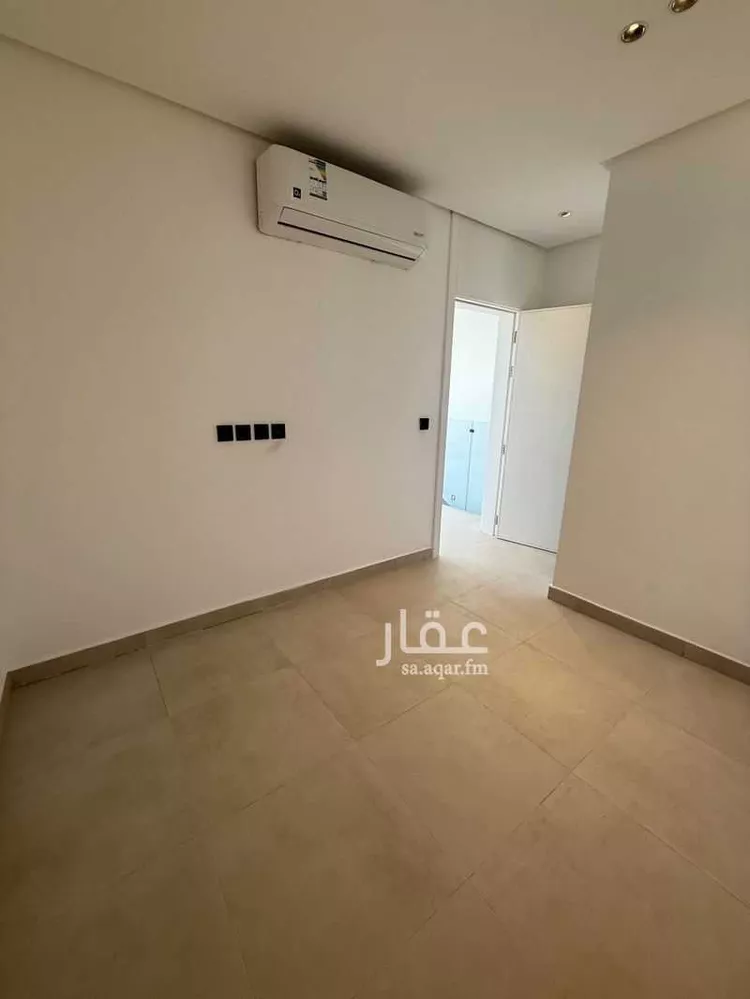 فيلا للإيجار في شارع الملك, حي الخزامى, مدينة الخبر, المنطقة الشرقية 8