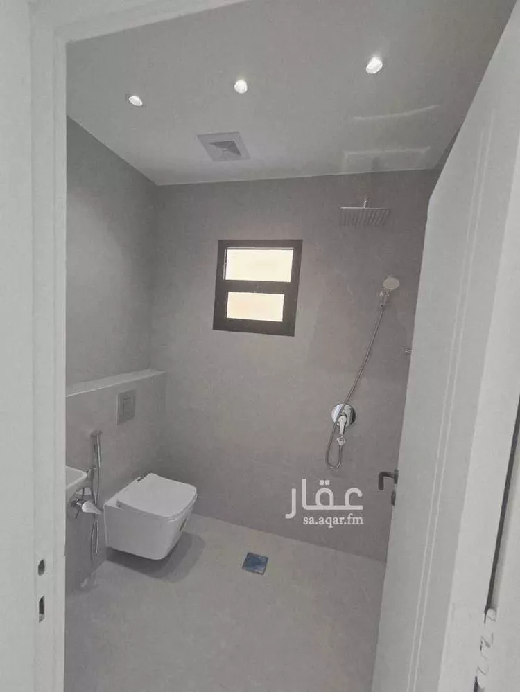 عمارة للبيع في شارع شهيد الدين ثم الوطن عبدالله عبدالرحمن, حي الياسمين, مدينة الرياض, منطقة الرياض صورة 4