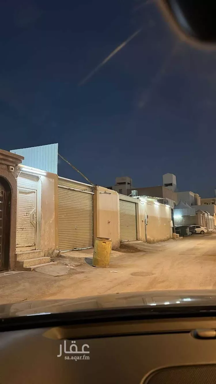 فيلا للبيع في شارع جبل المكبر, حي النظيم, مدينة الرياض, منطقة الرياض صورة 2