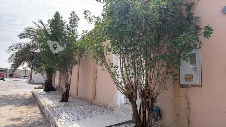 مجمع للإيجار في شارع طليحة بن خويلد الأسدي, حي السلي, مدينة الرياض, منطقة الرياض 10