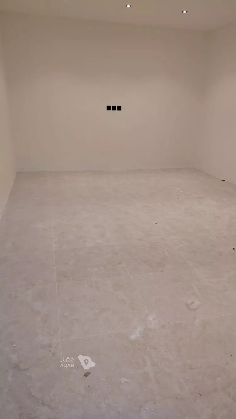 مجمع للإيجار في شارع طليحة بن خويلد الأسدي, حي السلي, مدينة الرياض, منطقة الرياض 4