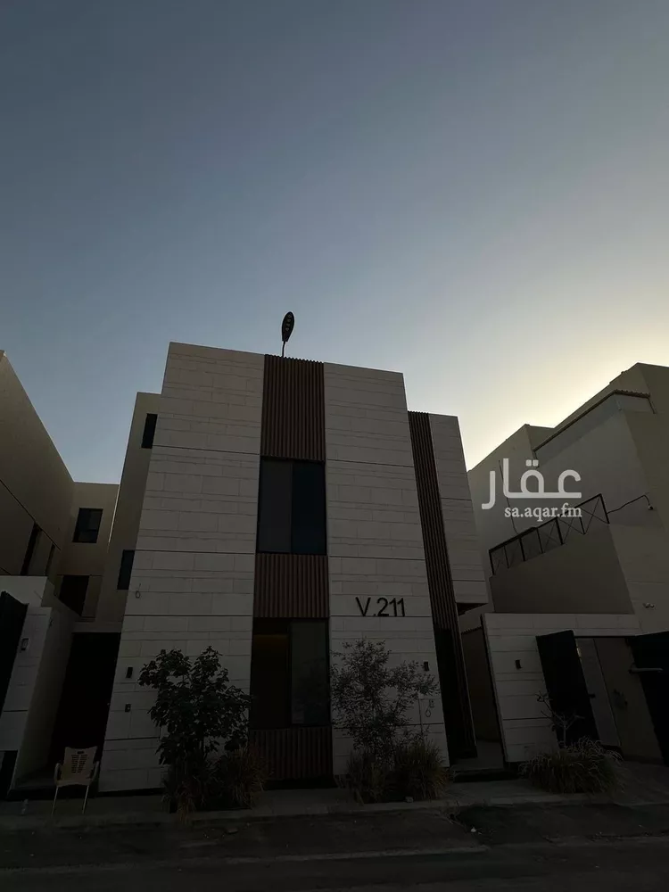 Villa for Sale in Riyadh Al Mahdiyah