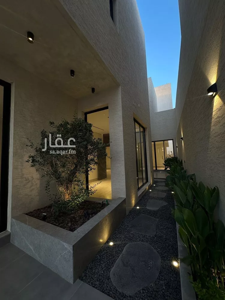 فيلا للبيع في شارع السيل, حي المهدية, مدينة الرياض, منطقة الرياض صورة 3