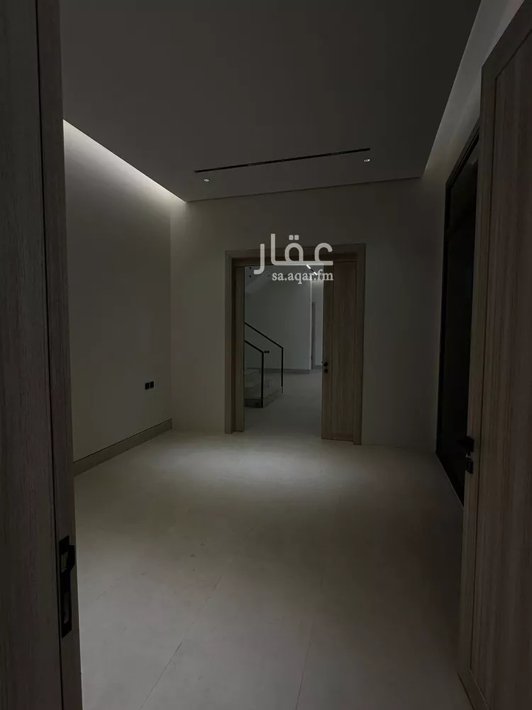 فيلا للبيع في شارع السيل, حي المهدية, مدينة الرياض, منطقة الرياض صورة 3