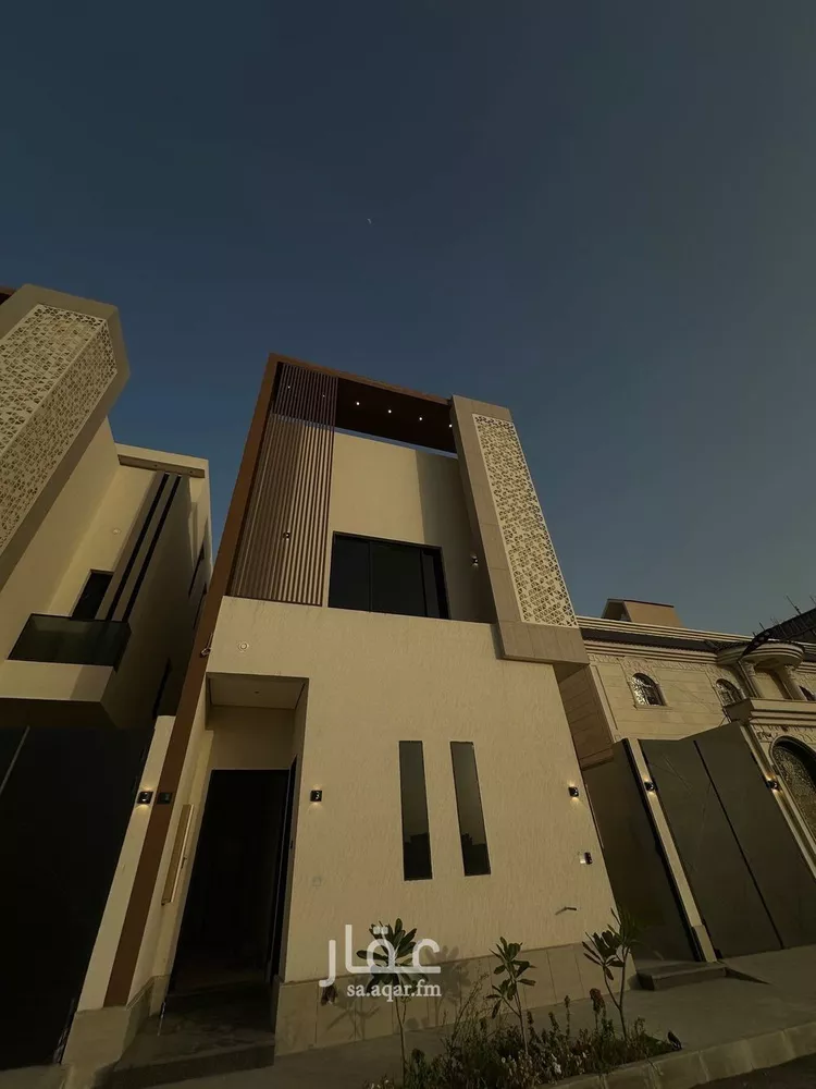 فيلا للبيع في شارع قطب الدين بن السلطان, حي المهدية, مدينة الرياض, منطقة الرياض
