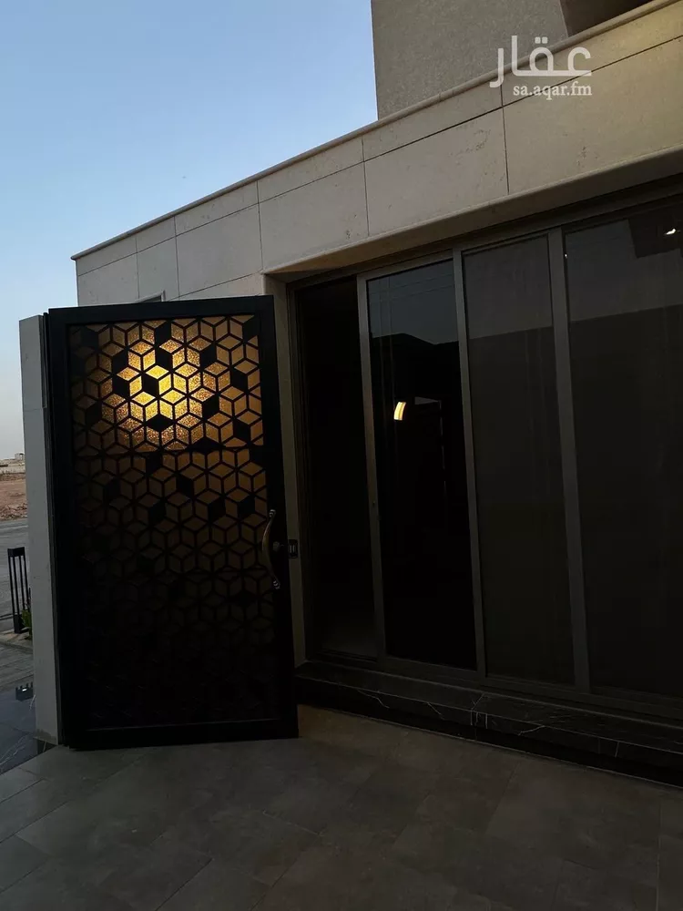 فيلا للبيع في شارع السيل, حي المهدية, مدينة الرياض, منطقة الرياض صورة 2