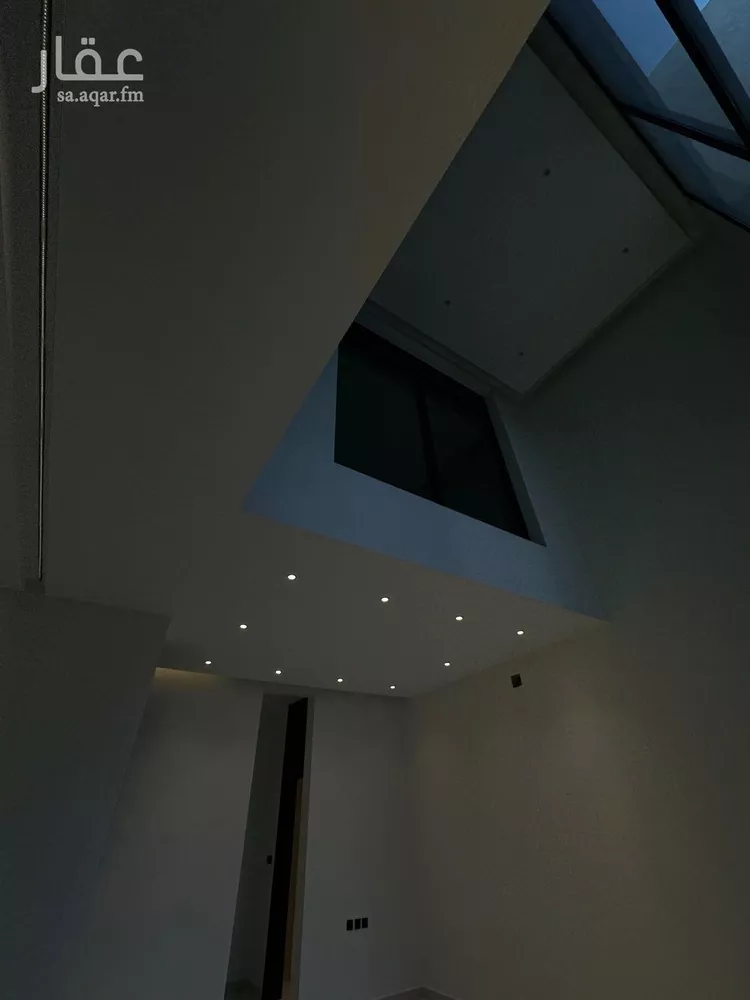 Villa for Sale in Riyadh Al Mahdiyah صورة 3