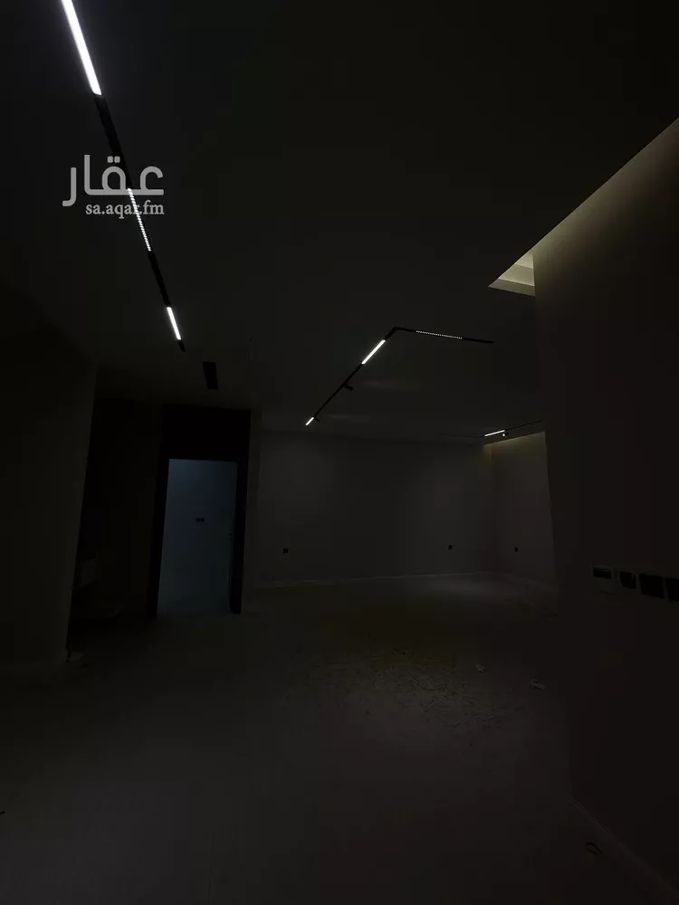 فيلا للبيع في شارع السيل, حي المهدية, مدينة الرياض, منطقة الرياض صورة 5