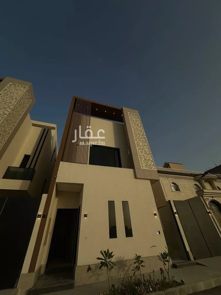 Villa for Sale in Riyadh Al Mahdiyah