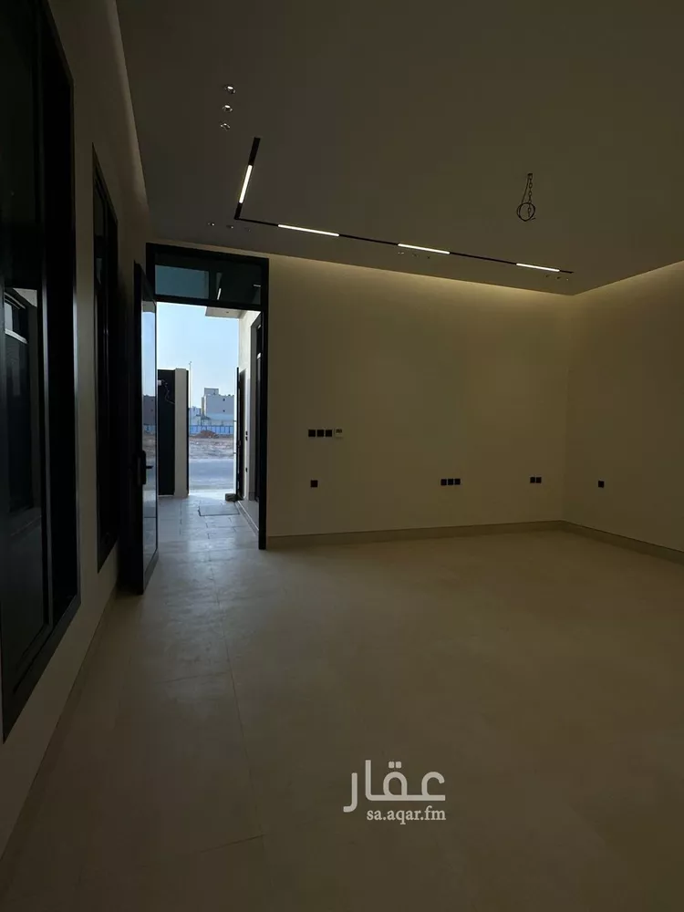 فيلا للبيع في شارع السيل, حي المهدية, مدينة الرياض, منطقة الرياض صورة 4