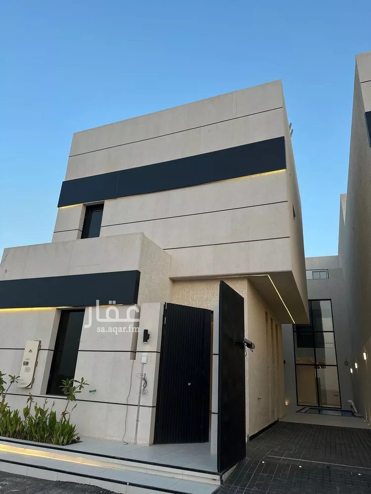 فيلا للبيع في شارع قطب الدين بن السلطان, حي المهدية, مدينة الرياض, منطقة الرياض
