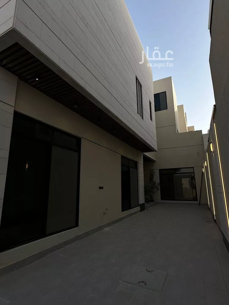 Villa for Sale in Riyadh Al Mahdiyah صورة 3