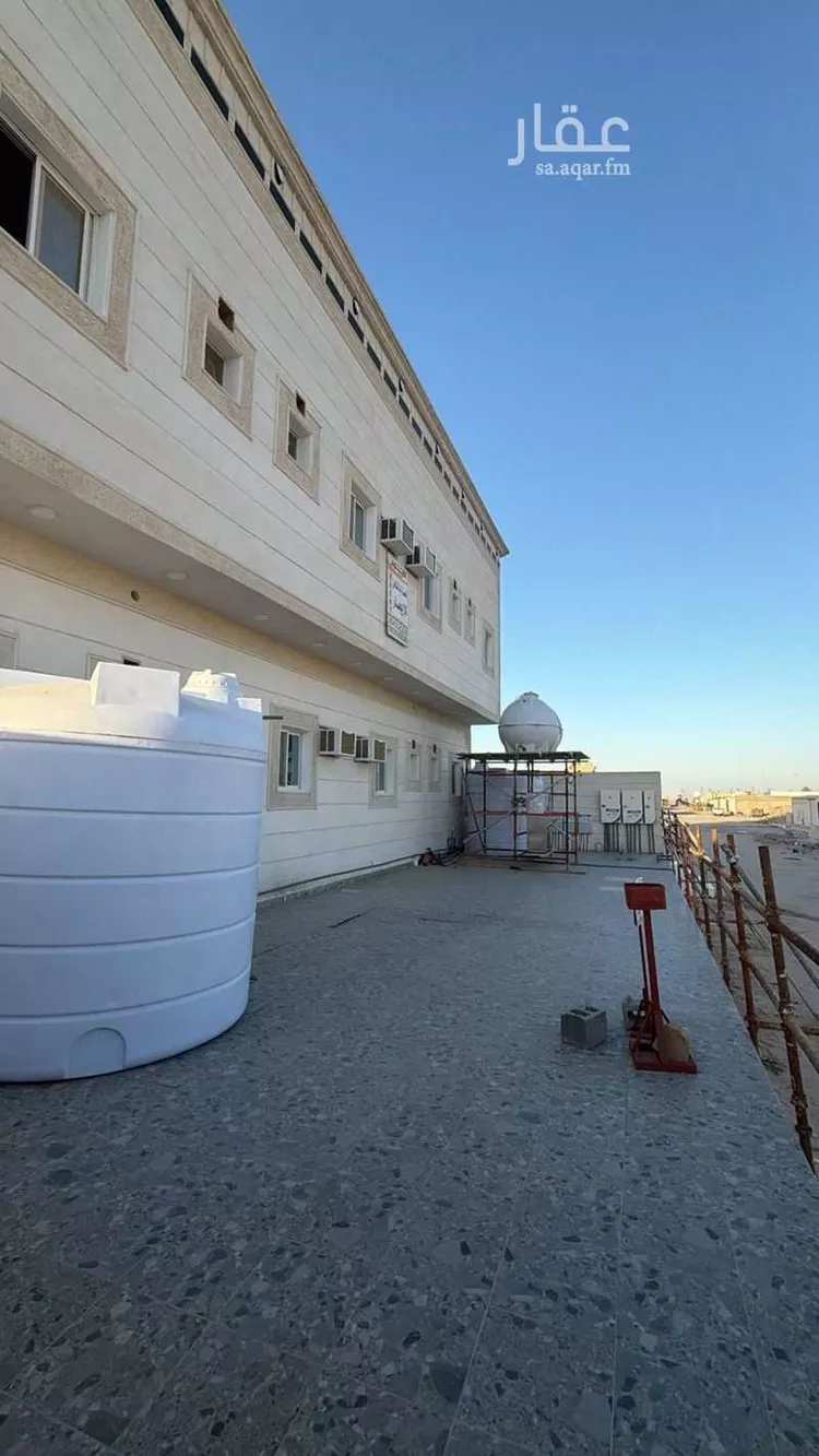 عمارة للبيع في شارع السفانيه 187, حي السفانيه, مدينة السفانيه, المنطقة الشرقية صورة 3