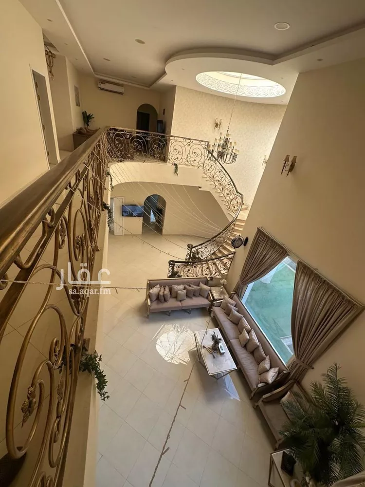 فيلا للبيع في شارع العيينه, حي الصواري, مدينة الخبر, المنطقة الشرقية صورة 2