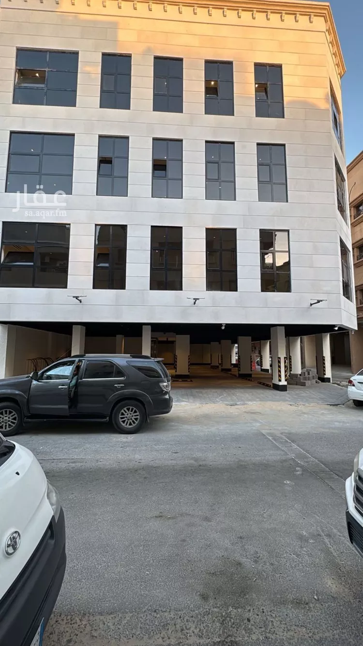 شقة للإيجار في شارع الامير عبدالمجيد ابن عبدالعزيز, حي مدينة العمال, مدينة الخبر, المنطقة الشرقية صورة 2