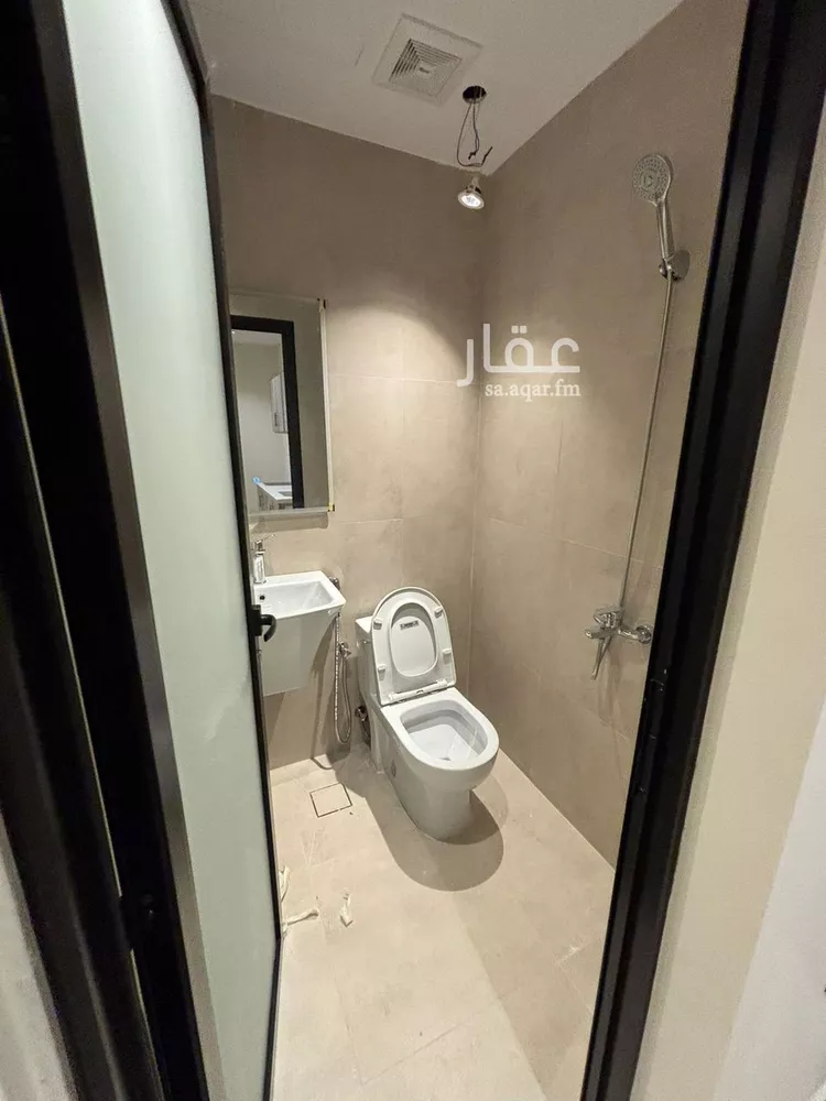 شقة للإيجار في شارع جيزان, حي الثقبة, مدينة الخبر, المنطقة الشرقية 1 صورة