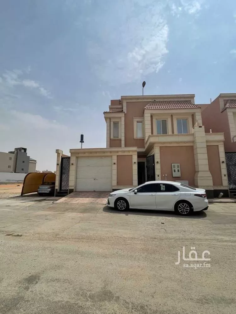 فيلا للإيجار في شارع بهاء الدين زهير, حي المهدية, مدينة الرياض, منطقة الرياض
