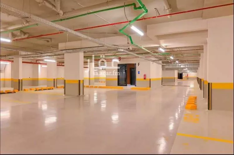 شقة للإيجار في شارع وادي البطحاء, حي الملقا, مدينة الرياض, منطقة الرياض صورة 2