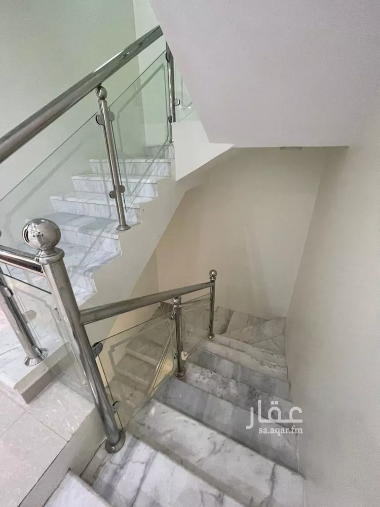 فيلا للإيجار في شارع برودان, حي القيروان, مدينة الرياض, منطقة الرياض صورة 2