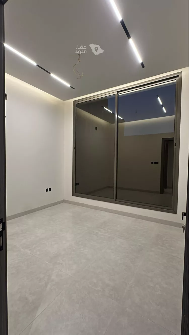 دور للبيع في شارع جراب, حي غرناطة, مدينة الرياض, منطقة الرياض 9