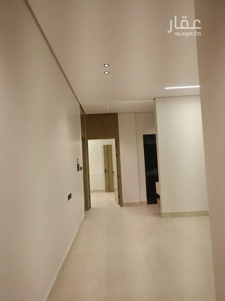 دور للبيع في شارع أحمد بن بكر, حي الخليج, مدينة الرياض, منطقة الرياض صورة 3