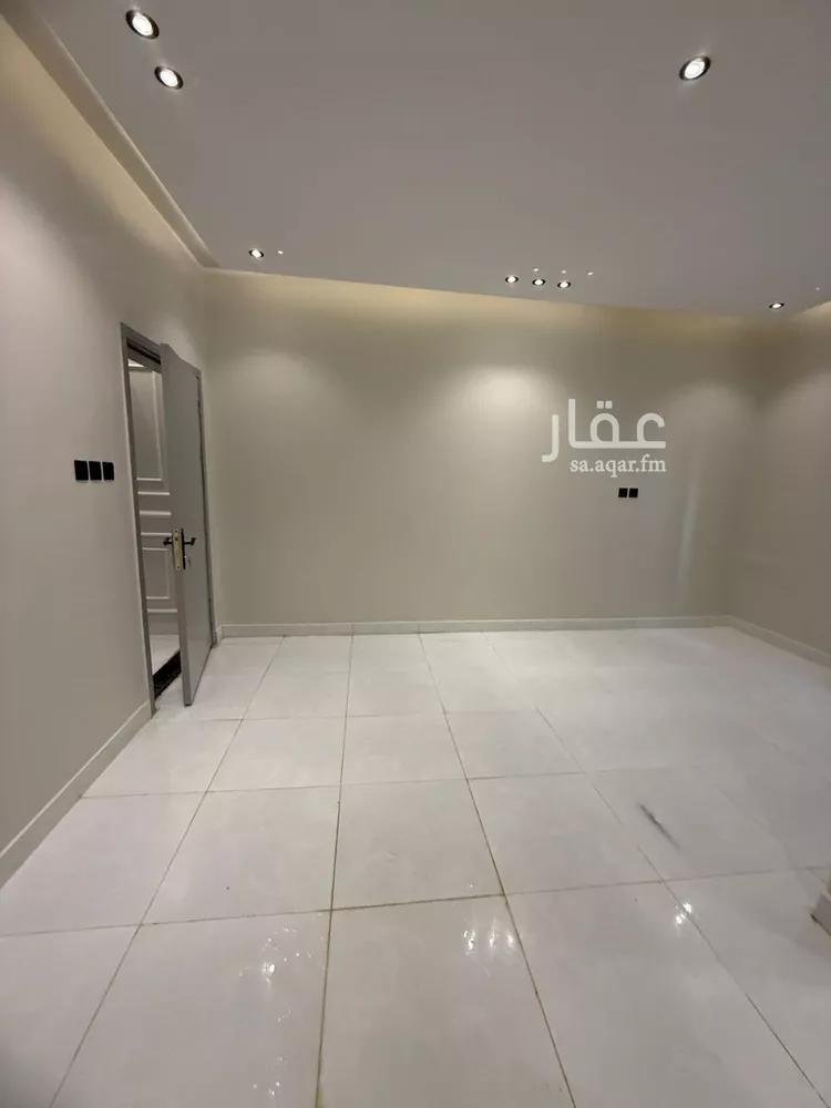 شقة للإيجار في شارع قس بن ساعدة, حي الملك فيصل, مدينة الرياض, منطقة الرياض صورة 3