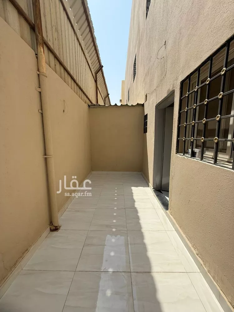 شقة للإيجار في شارع قس بن ساعدة, حي الملك فيصل, مدينة الرياض, منطقة الرياض صورة 3