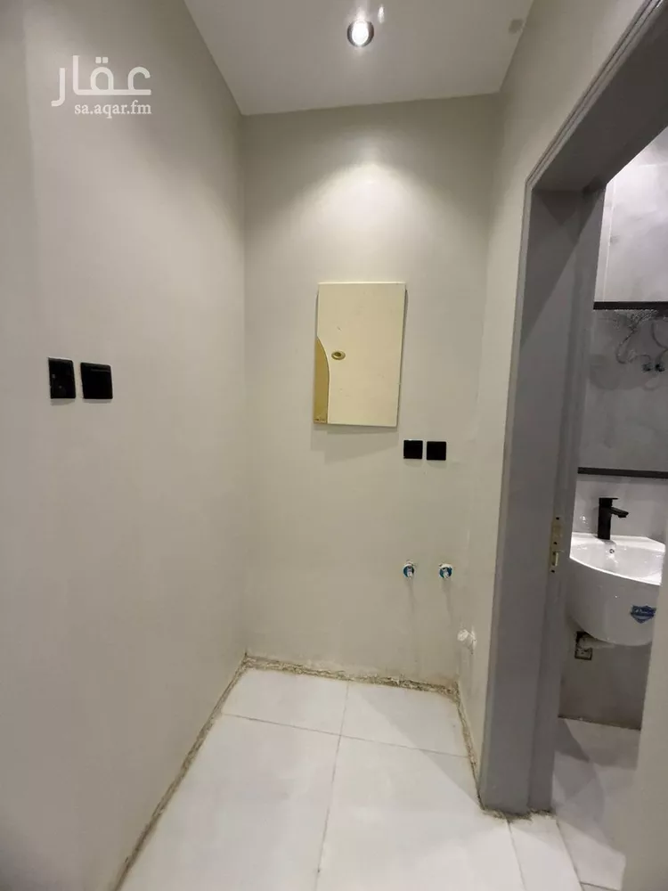 شقة للإيجار في شارع قس بن ساعدة, حي الملك فيصل, مدينة الرياض, منطقة الرياض صورة 2