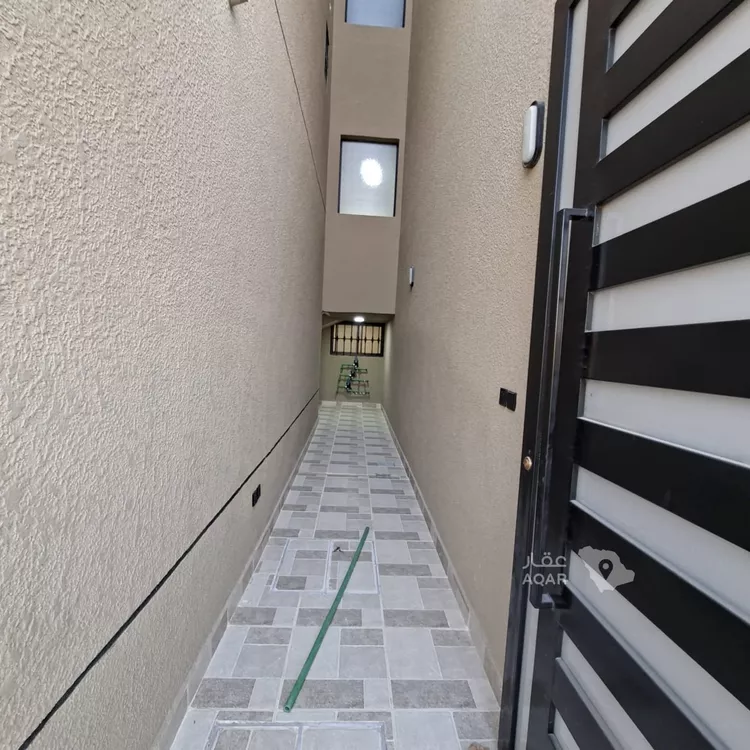 دور للبيع في شارع العمره, حي الجنادرية, مدينة الرياض, منطقة الرياض صورة 4