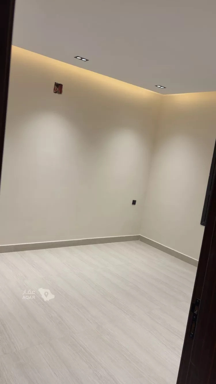 دور للبيع في حي عكاظ, مدينة الرياض, منطقة الرياض 6