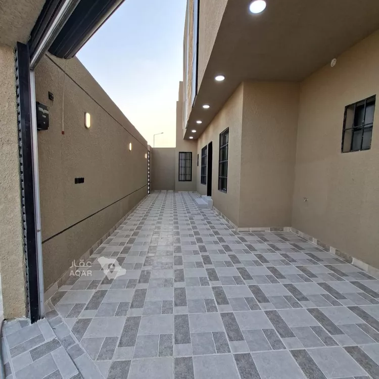 دور للبيع في شارع العمره, حي الجنادرية, مدينة الرياض, منطقة الرياض صورة 3