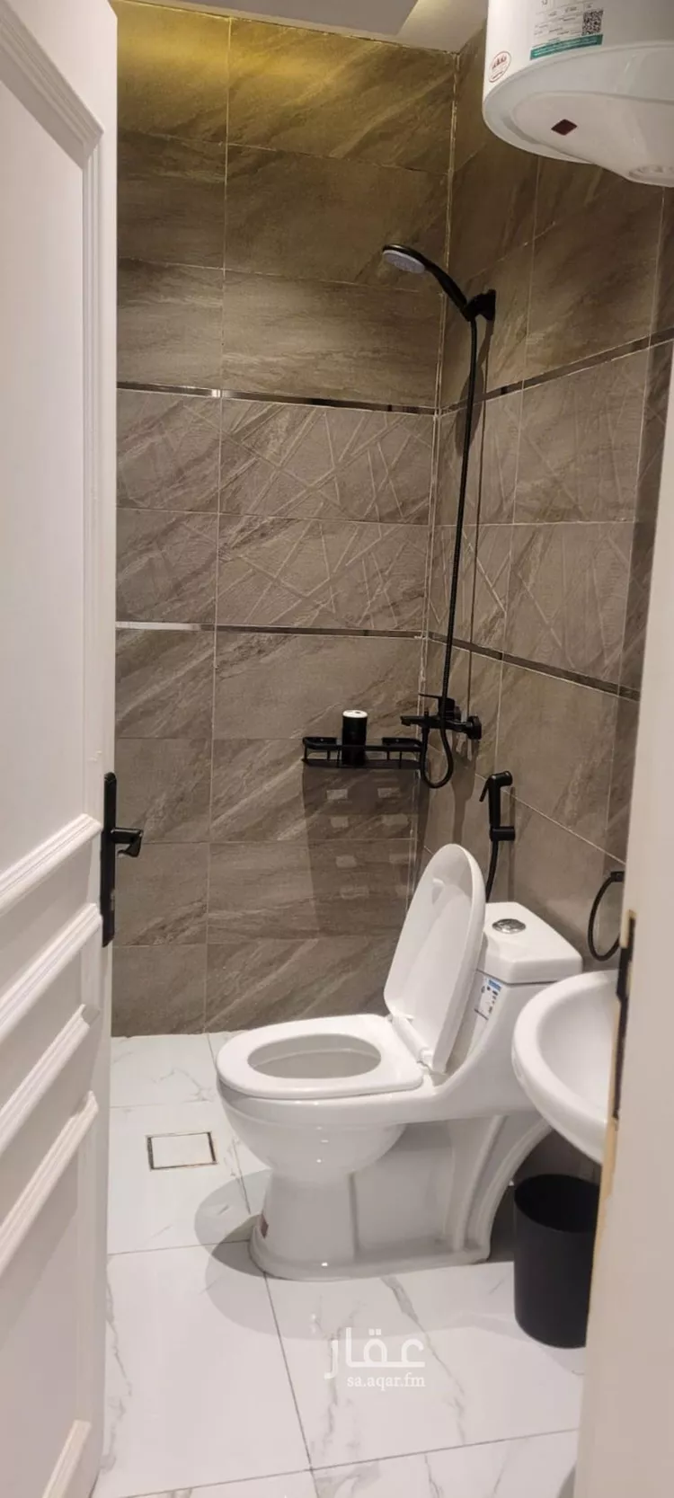 شقة للإيجار في شارع خليج السويس, حي الملقا, مدينة الرياض, منطقة الرياض صورة 3