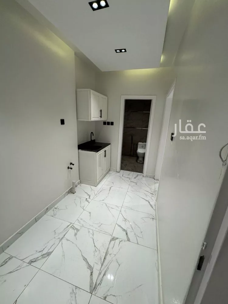 شقة للإيجار في شارع خليج السويس, حي الملقا, مدينة الرياض, منطقة الرياض صورة 4
