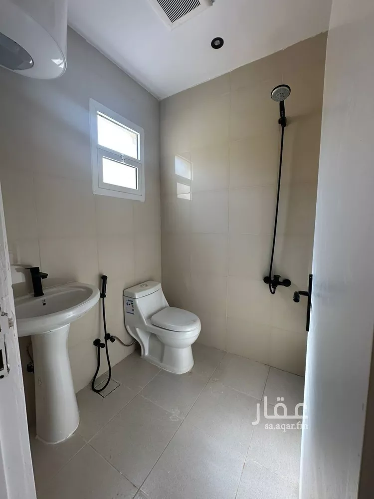 عمارة للإيجار في شارع الشيخ عبدالعزيز بن عبدالرحمن بن بشر, حي الخليج, مدينة الرياض, منطقة الرياض صورة 3