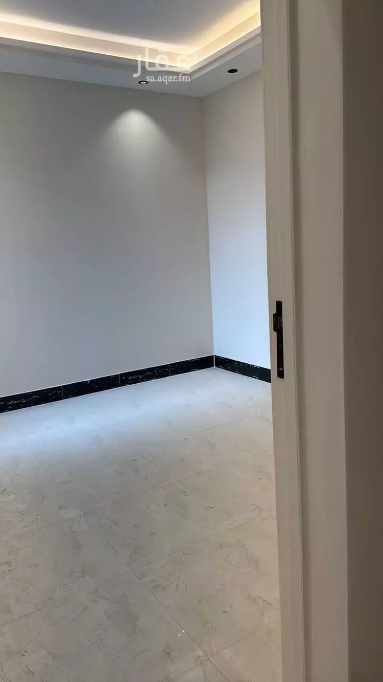 شقة للبيع في شارع إبراهيم بن شداد ، حي العوالي ، الرياض ، منطقة الرياض